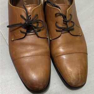 Also men’s shoes size 8 only minor scratches.